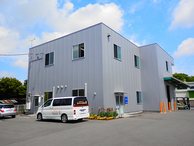 群馬県邑楽郡邑楽町 工場の屋根に太陽光発電を設置