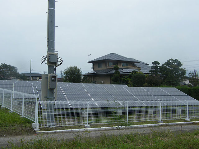 群馬県太田市 遊休地に野立ての太陽光発電を設置